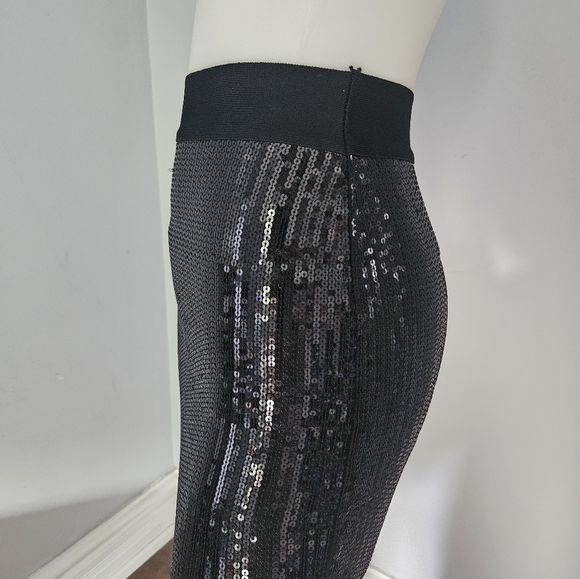 Bebe skirt - Picture 4 of 6